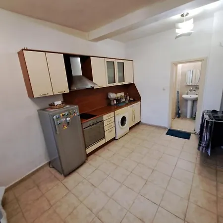 Relax Апартаменты *